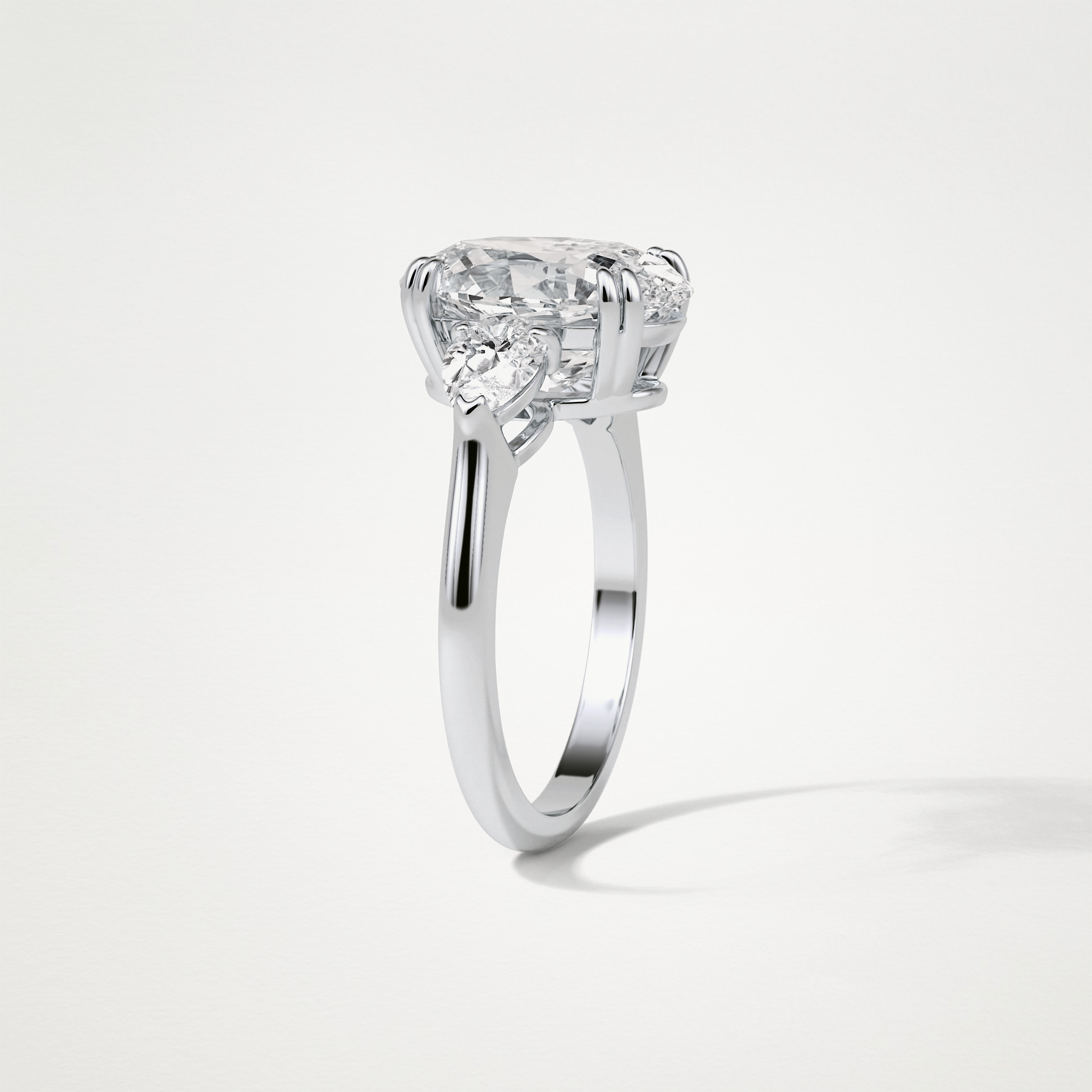 Oval 3 Stone Moissanite Engagement Ring – 3.75 CT Lab-Created Brilliance in 10K/14K/18K Gold