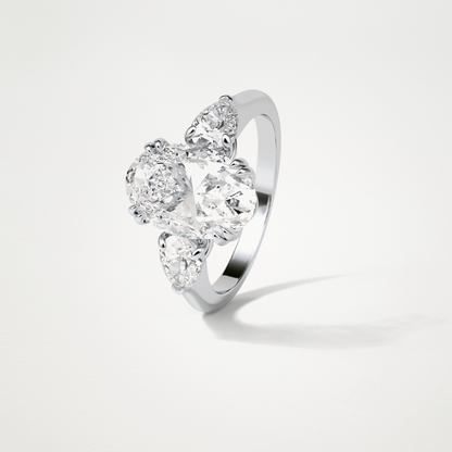 Oval 3 Stone Moissanite Engagement Ring – 3.75 CT Lab-Created Brilliance in 10K/14K/18K Gold