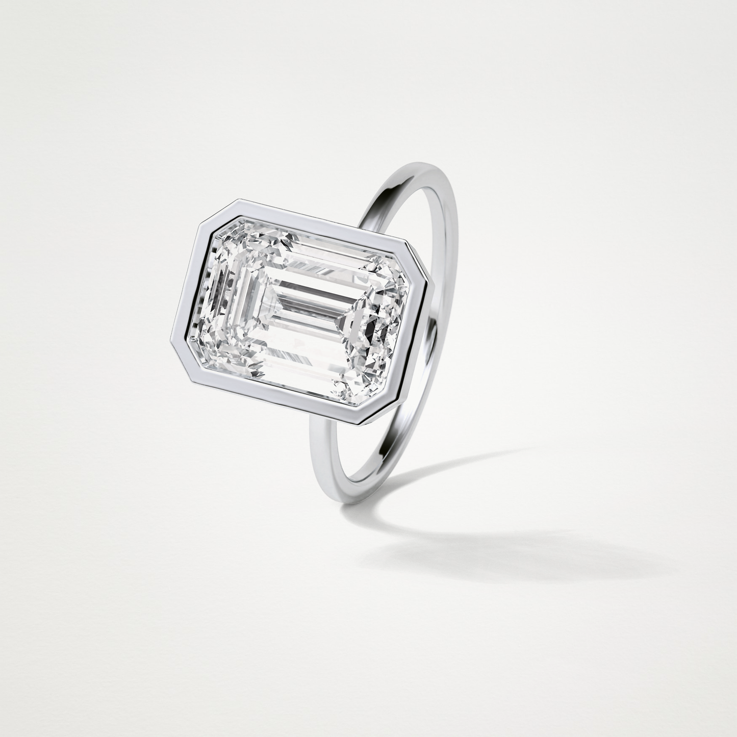 Emerald Solitaire Bezel Engagement Ring – 4.6 CT Lab-Created Brilliance in 10K/14K/18K Gold