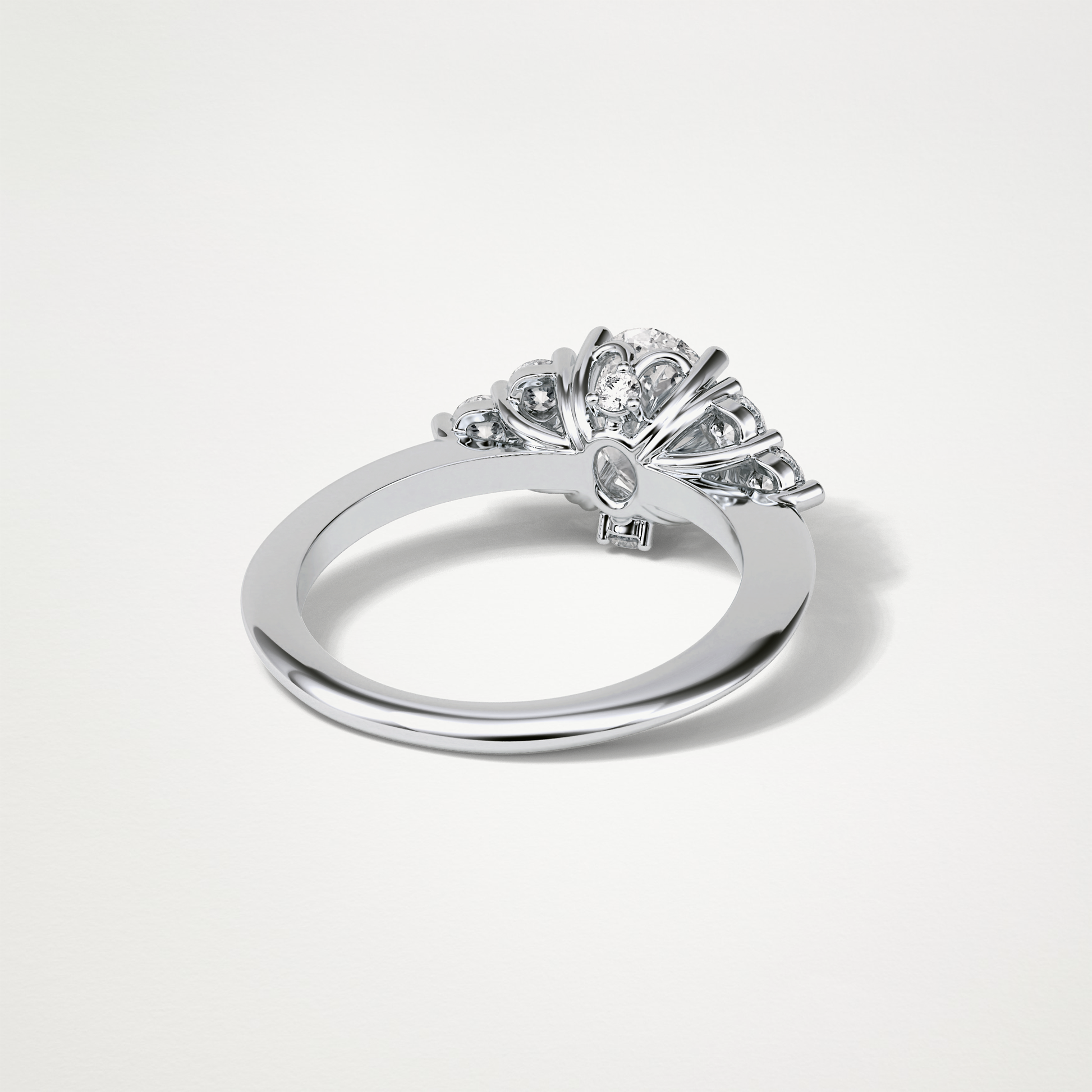 Oval Cluster Engagement Ring – 1.33 CT Lab-Created Brilliance in 10K/14K/18K Gold