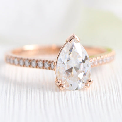 1.5 CT Pear Cut Pave Style Moissanite Bridal Ring Set
