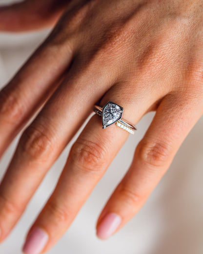 0.18 CT Round Shaped Open Moissanite Wedding Band