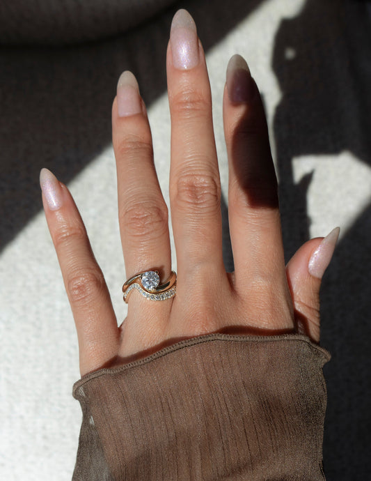 1 CT Round Cut Solitaire Moissanite Ring With Wrap Minimal Pave Band