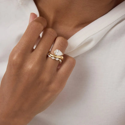 Timeless 0.25 TCW Marquise Stones Swirl Moissanite Diamond Wedding Band