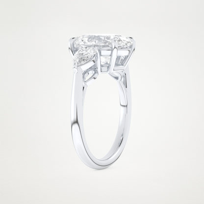 4.30 CT Moissanite Oval Ring – Inspired by Winnie Harlow 4