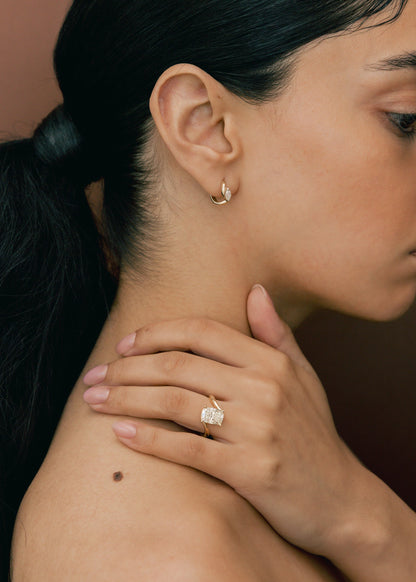 2.5 CT Elongated Cushion Cut Solitaire Rapture Moissanite Engagement Ring