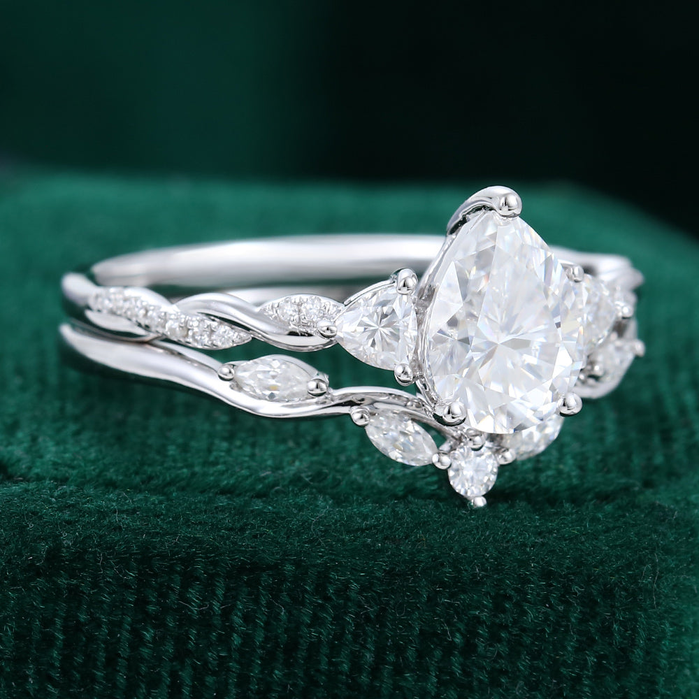 1.50 CT Pear Moissanite Three Stone Bridal Ring Set 3