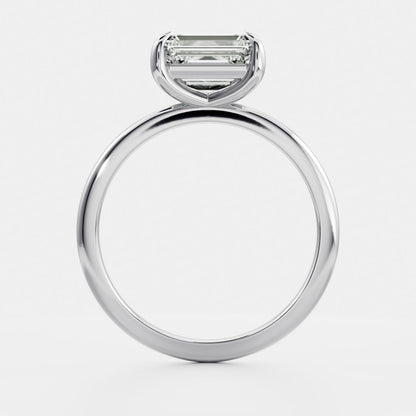Stunning 2.0-3.0 CT East West Emerald Moissanite Engagement Ring with Solitaire Design