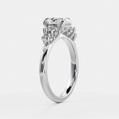 Stunning 1.0-2.0 CT Pear Moissanite Engagement Ring with Cluster Design