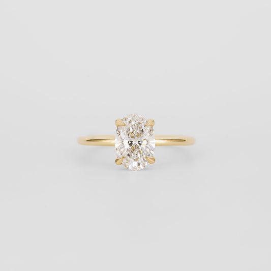 1.52 CT Oval Shaped Solitaire Moissanite Engagement Ring