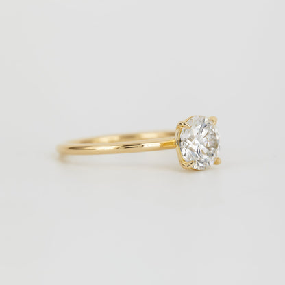 1.52 CT Round Shaped Solitaire Moissanite Engagement Ring