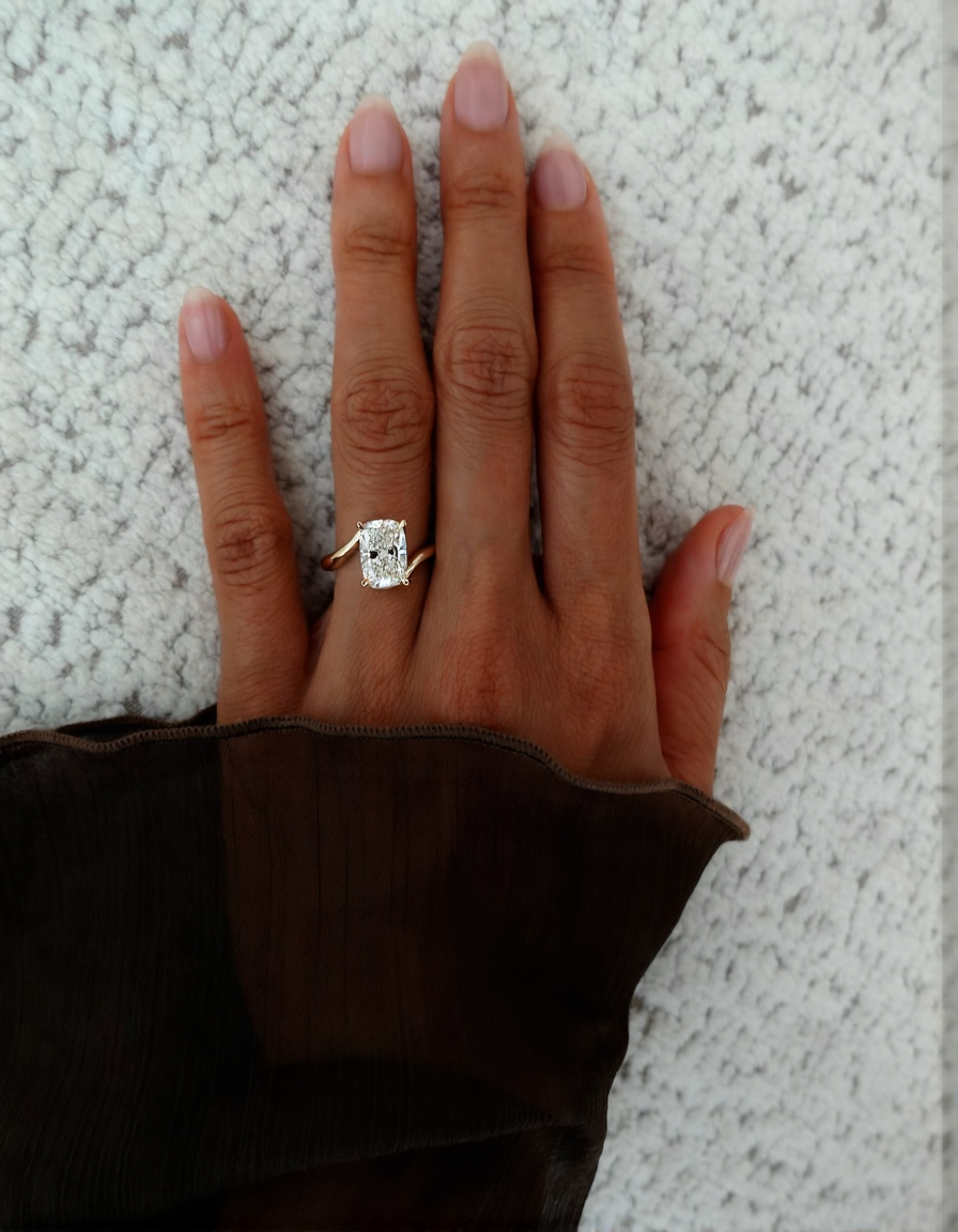 2.5 CT Elonagted Cushion Cut Classic Plain Stacking Moissanite Bridal Ring Set