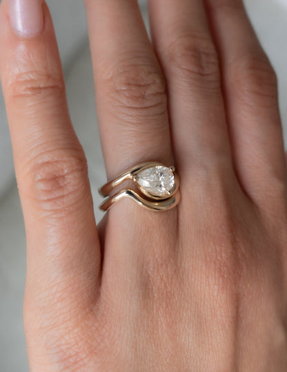 1 CT Pear Cut Solitaire Moissanite Ring With Wrap Classic Plain Band