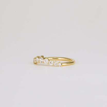 0.31 TCW Round Shaped Curved Moissanite Wedding Band