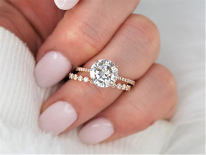 2.7 CT Round Cut Pave Moissanite Bridal Ring Set