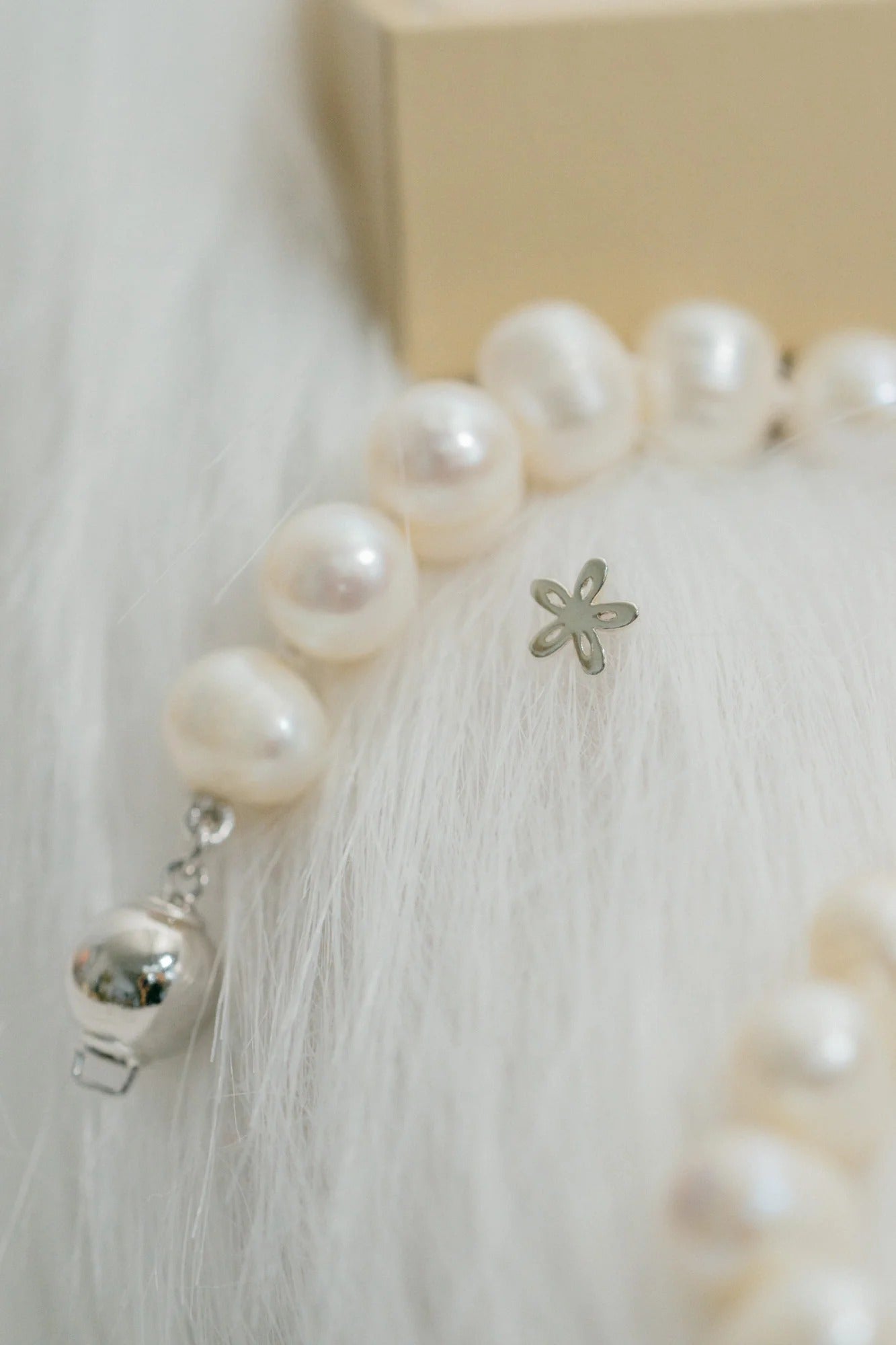 Mini Daisy Stud Earrings