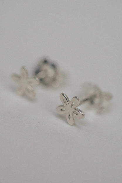 Mini Daisy Stud Earrings
