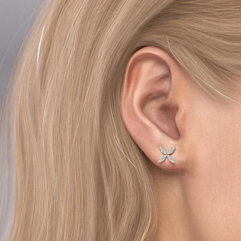 Round Clover Stud Earrings