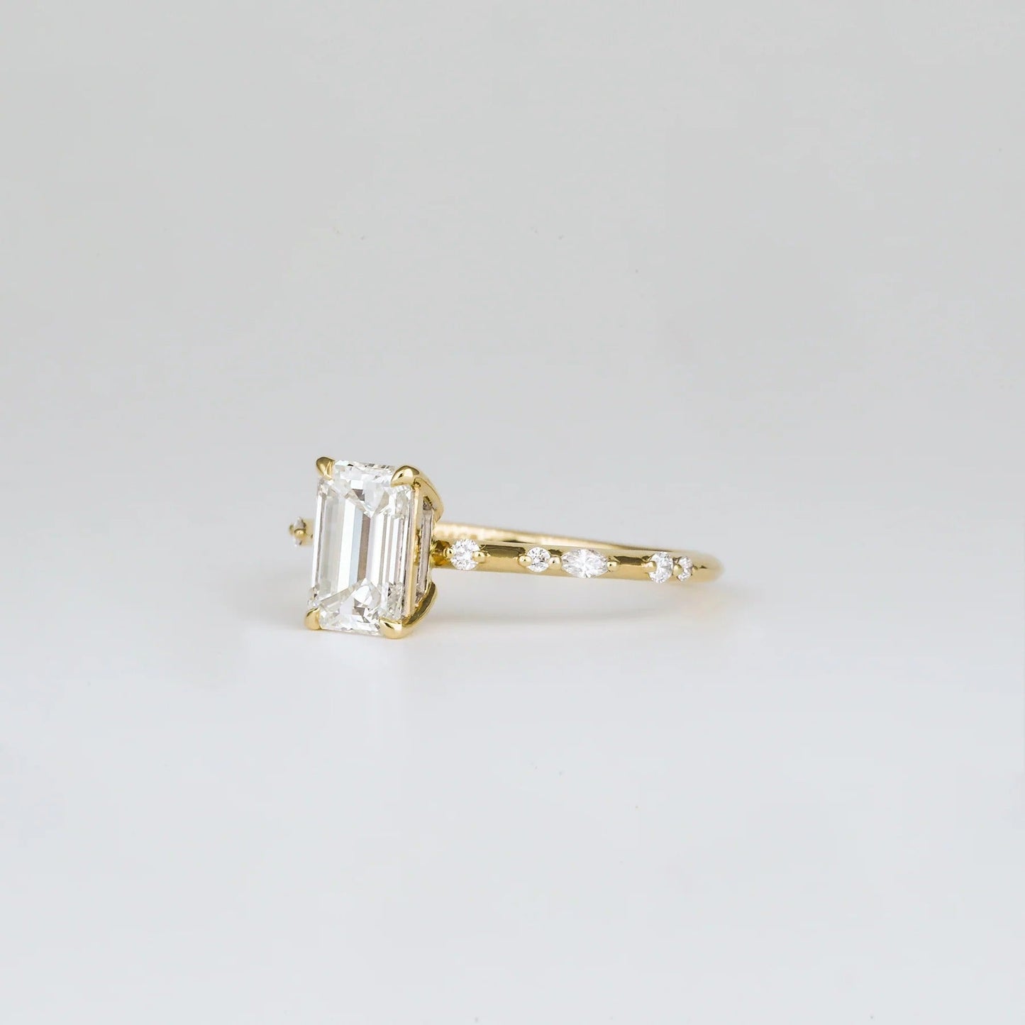 1.01 CT Emerald Shaped Dainty Moissanite Engagement Ring