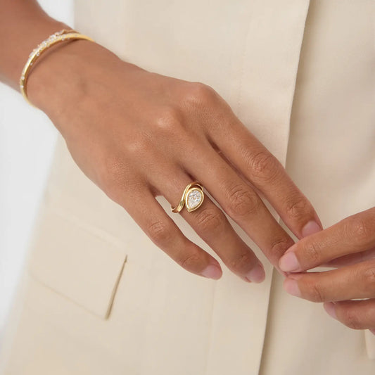 Timeless 1.1 CT Pear Cut Swirl Solitaire & Bezel Setting Moissanite Diamond Engagement Ring