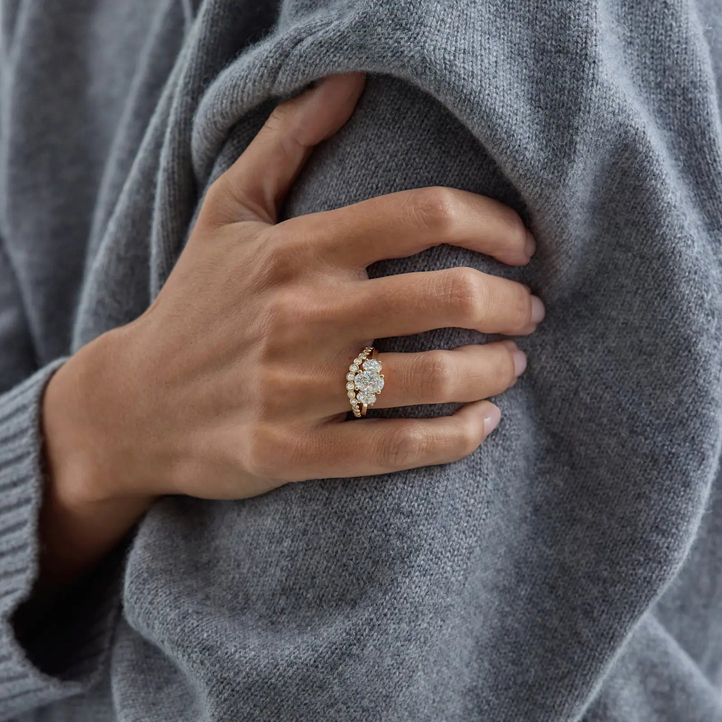 Timeless 1.2 CT Oval Cut 3-Stones Moissanite Diamond Engagement Ring