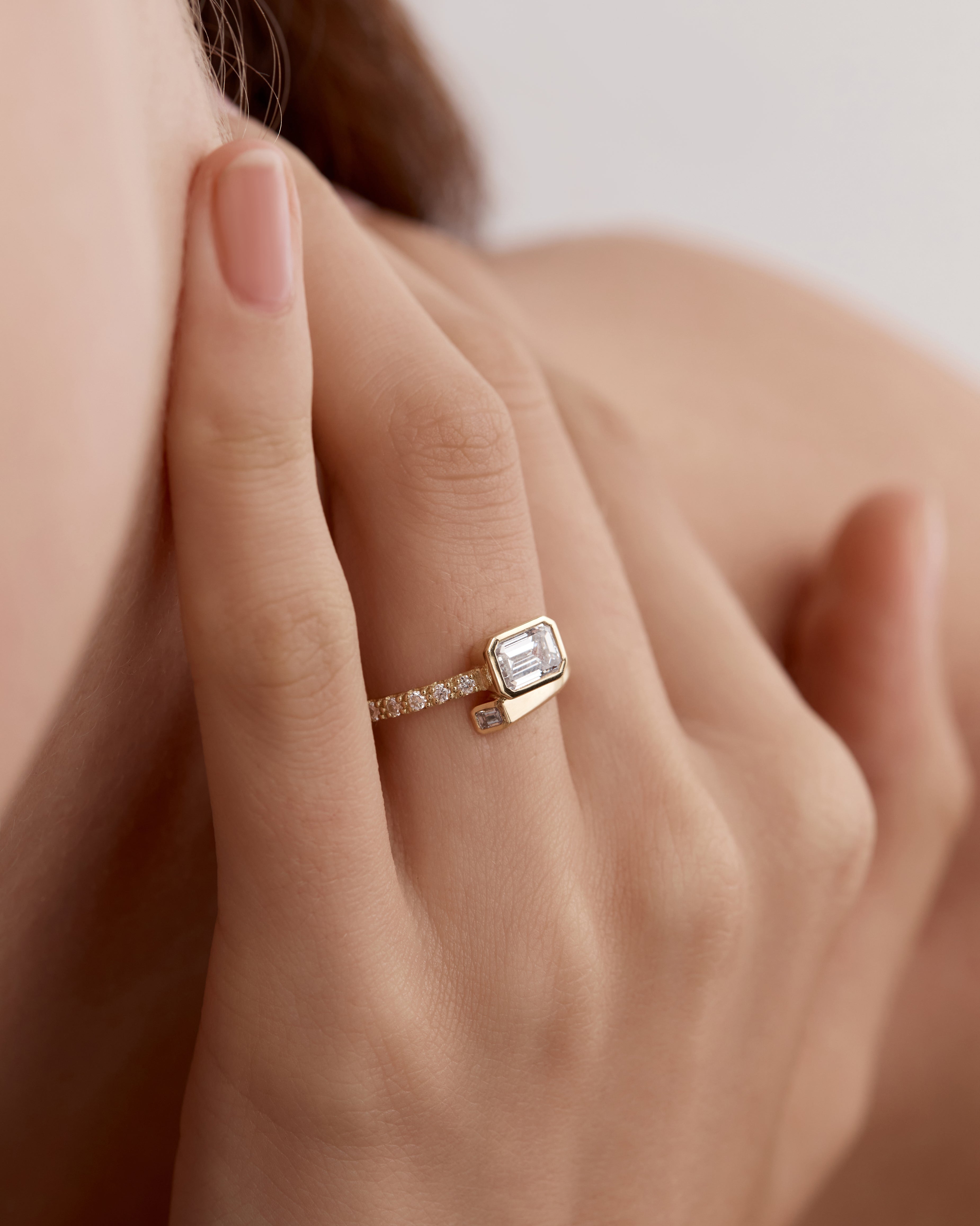 Emerald Shaped Curved & Pave Setting Moissanite Engagement Ring ...