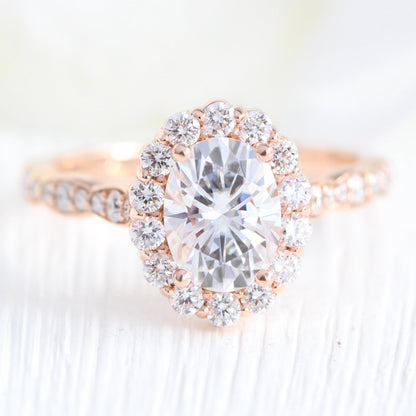 1.5 CT Oval Cut Vintage Style Moissanite Bridal Ring Set