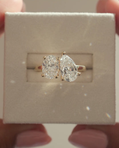 3.0 CT Oval & Pear Cut Toi Et Moi Moissanite Diamond Engagement Ring