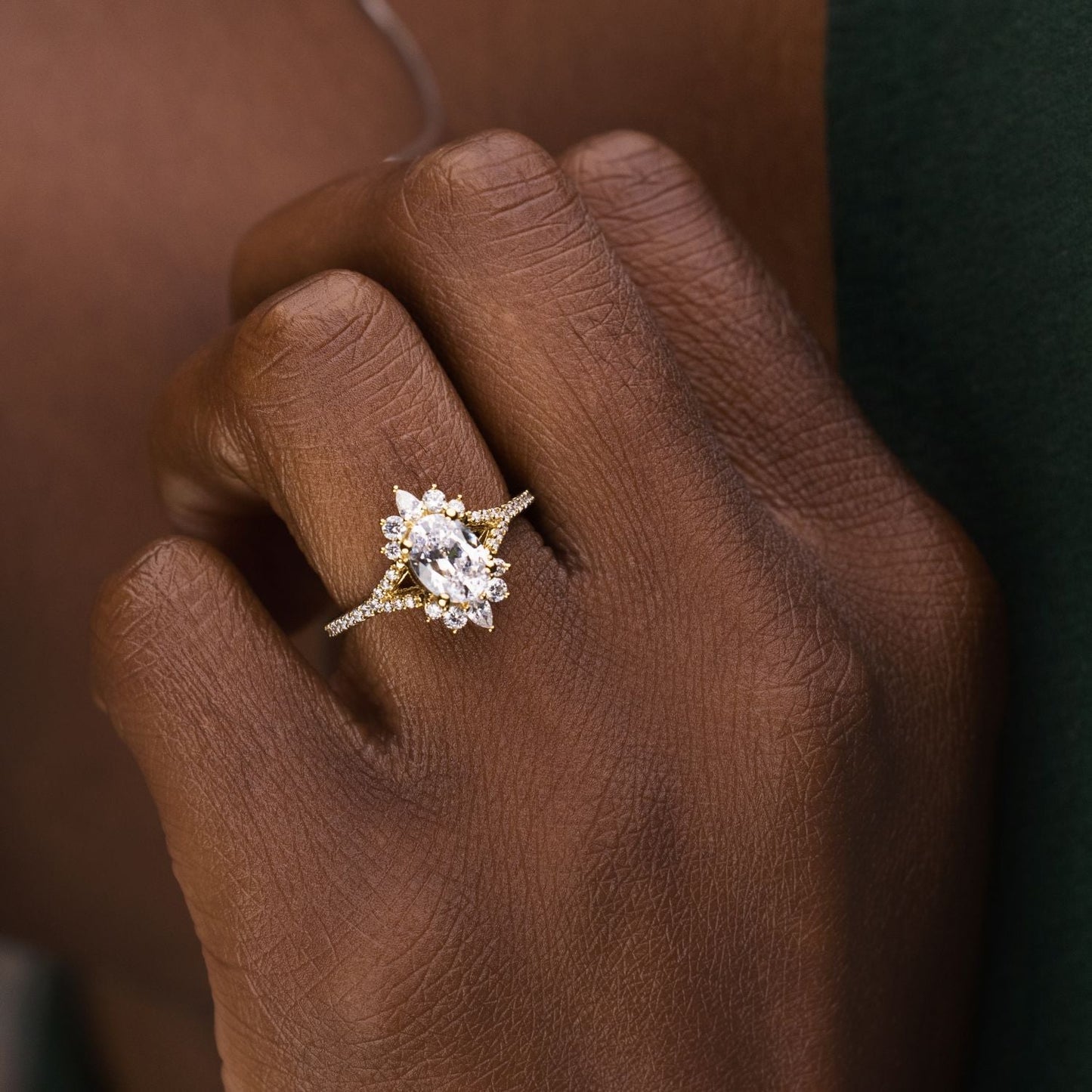 1 CT Oval Shaped Halo & Pave Moissanite Diamond Engagement Ring