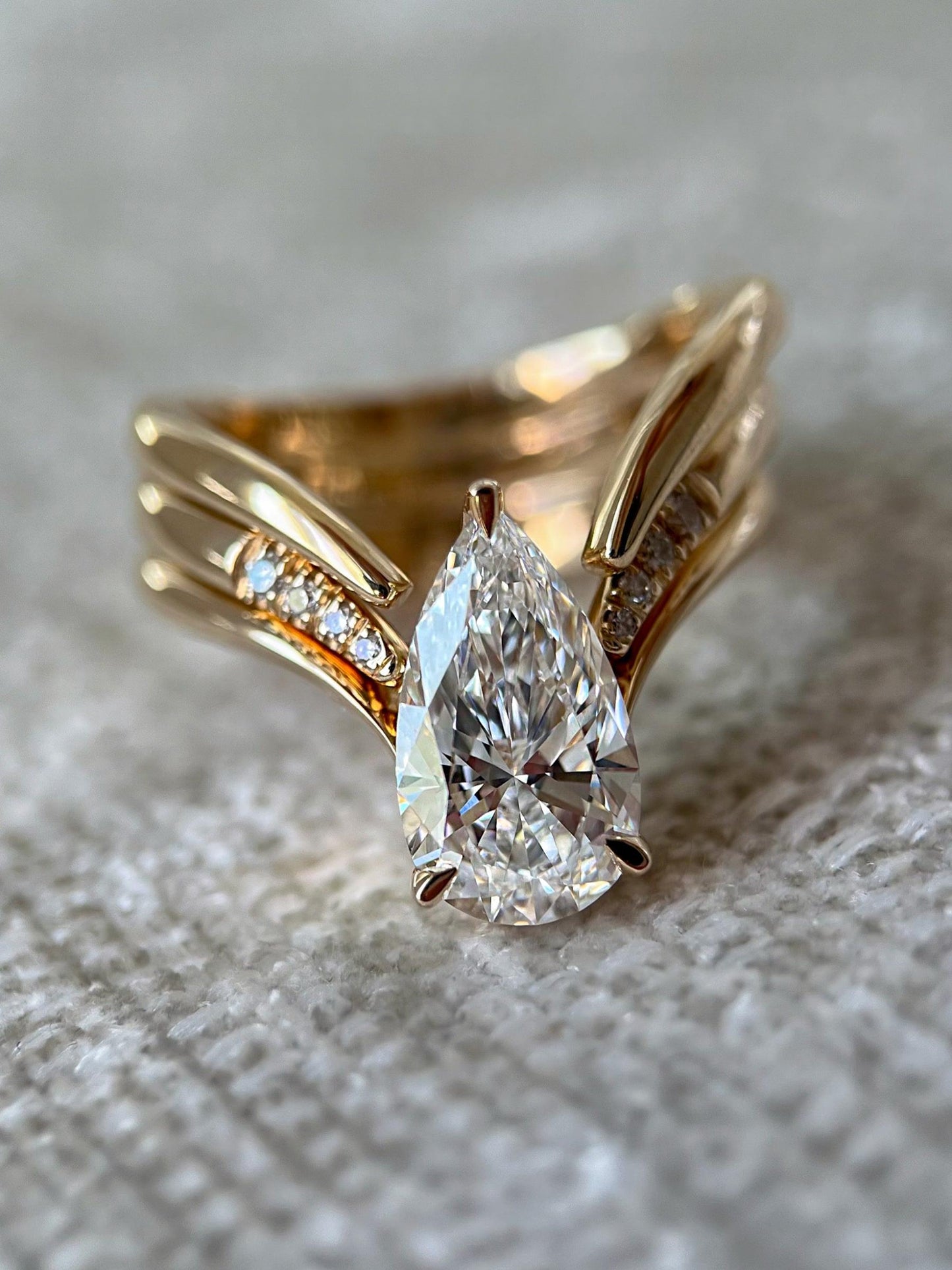 2 CT Pear Cut 3 Set Eve Classic & Eve Moissanite Bridal Ring Set